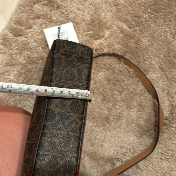 NWT Calvin Klein, shoulder bag, handbag purse, mother’s flowers roses, brown - Picture 15 of 15